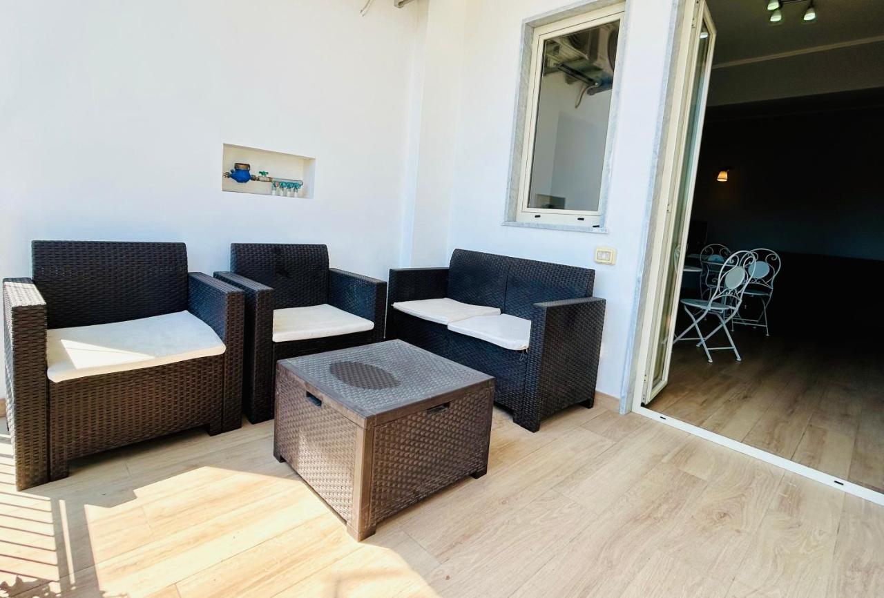 Vivina_081 Hotel Napoli Ngoại thất bức ảnh