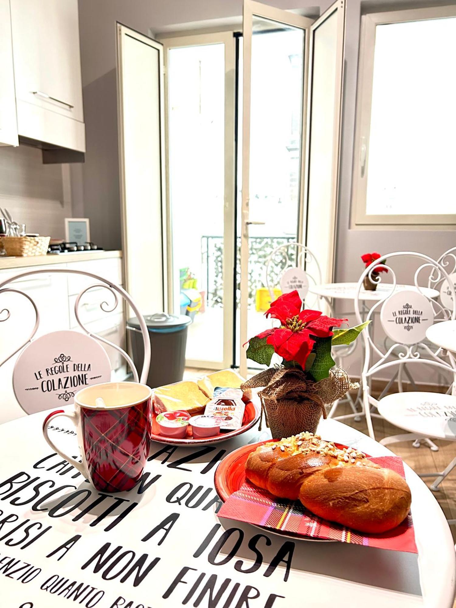 Vivina_081 Hotel Napoli Ngoại thất bức ảnh