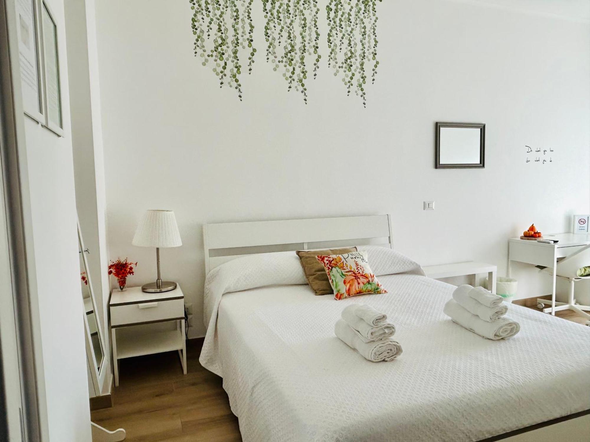 Vivina_081 Hotel Napoli Ngoại thất bức ảnh