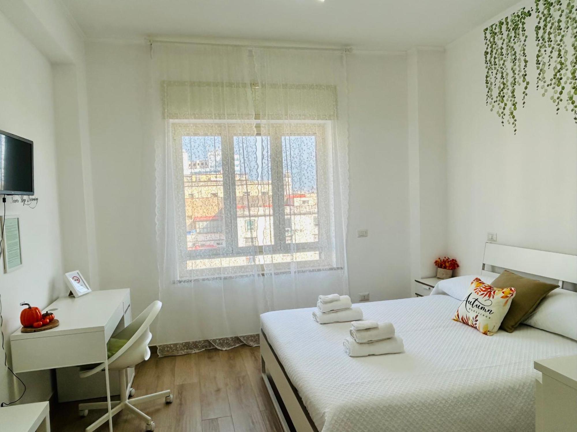 Vivina_081 Hotel Napoli Ngoại thất bức ảnh