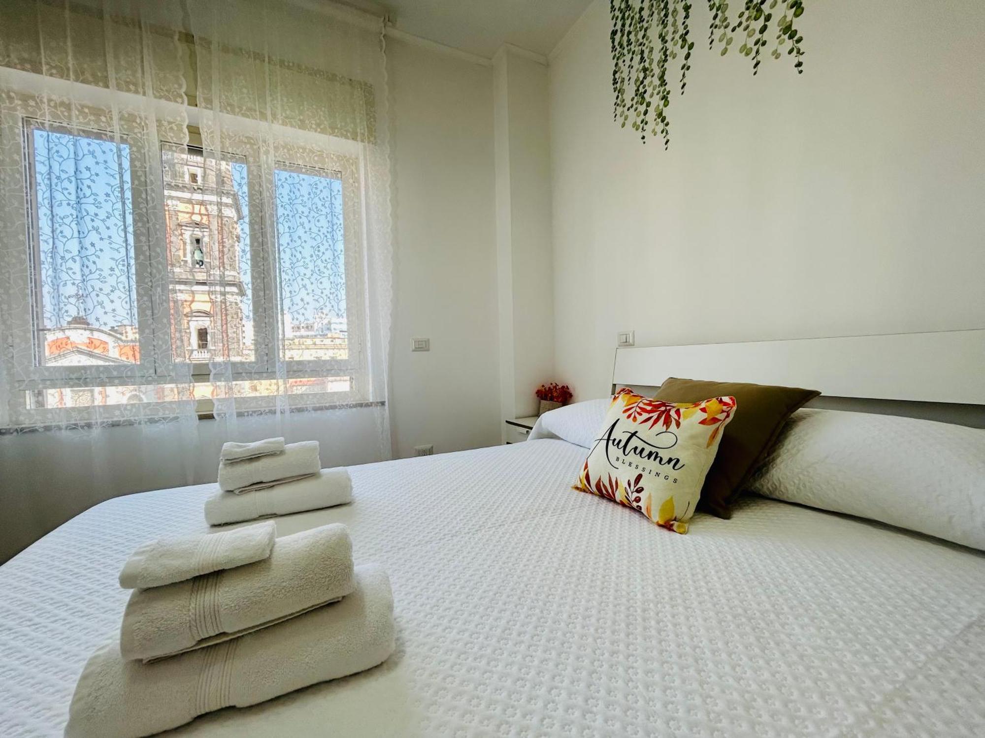 Vivina_081 Hotel Napoli Ngoại thất bức ảnh