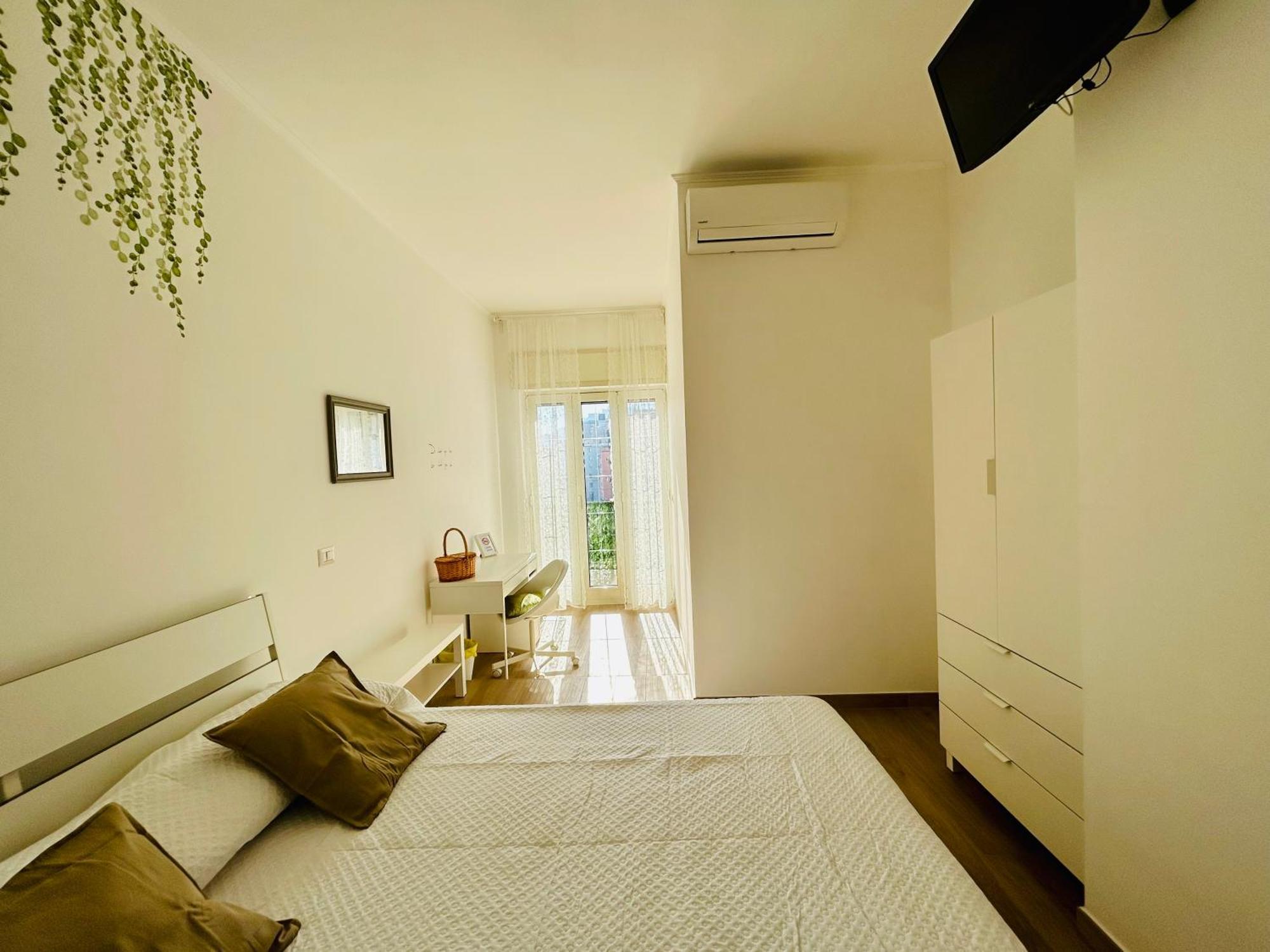 Vivina_081 Hotel Napoli Ngoại thất bức ảnh