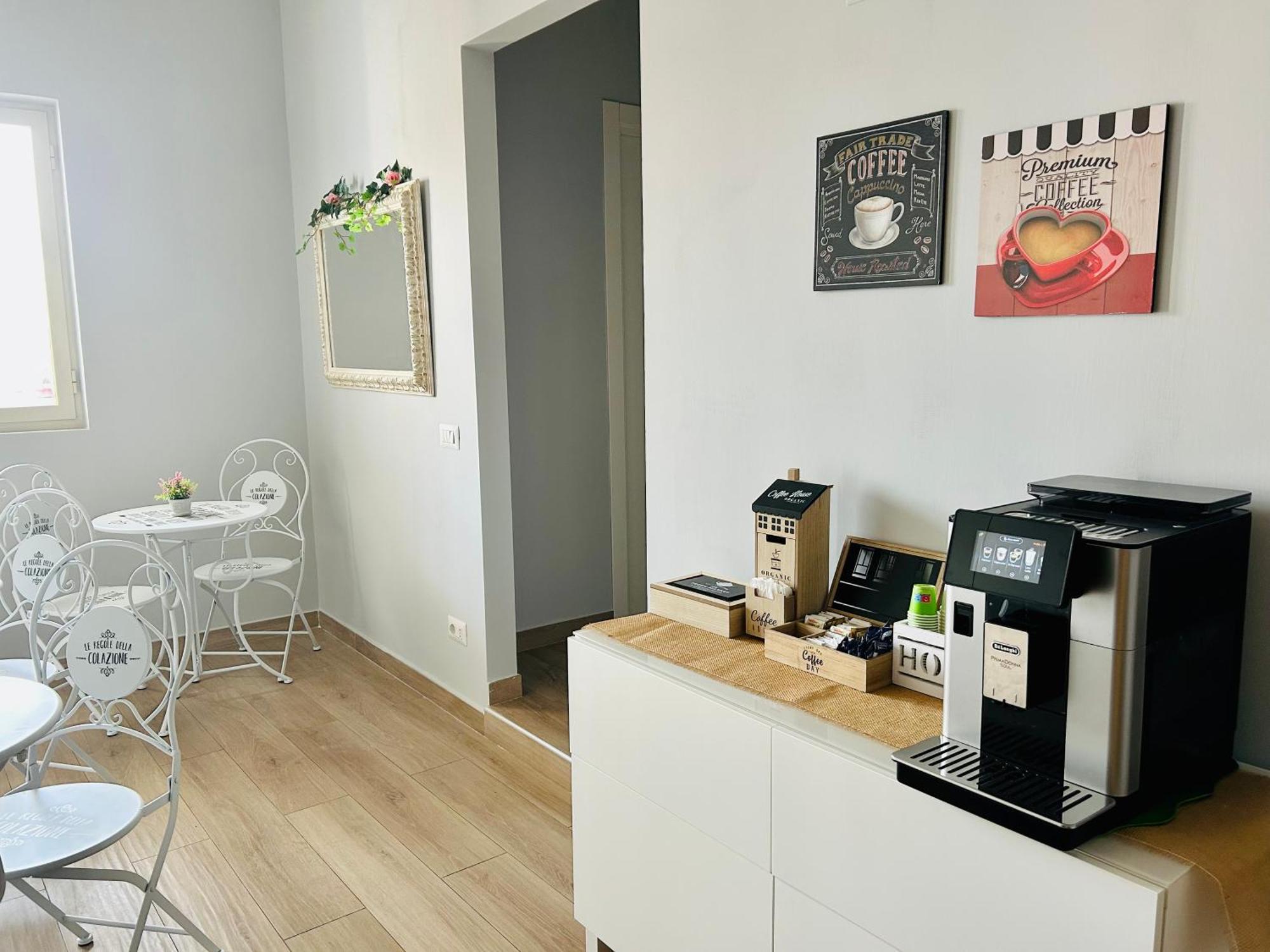 Vivina_081 Hotel Napoli Ngoại thất bức ảnh